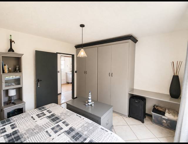3 BEDROOM SECTIONAL TITLE FOR SALE IN DOWERGLEN